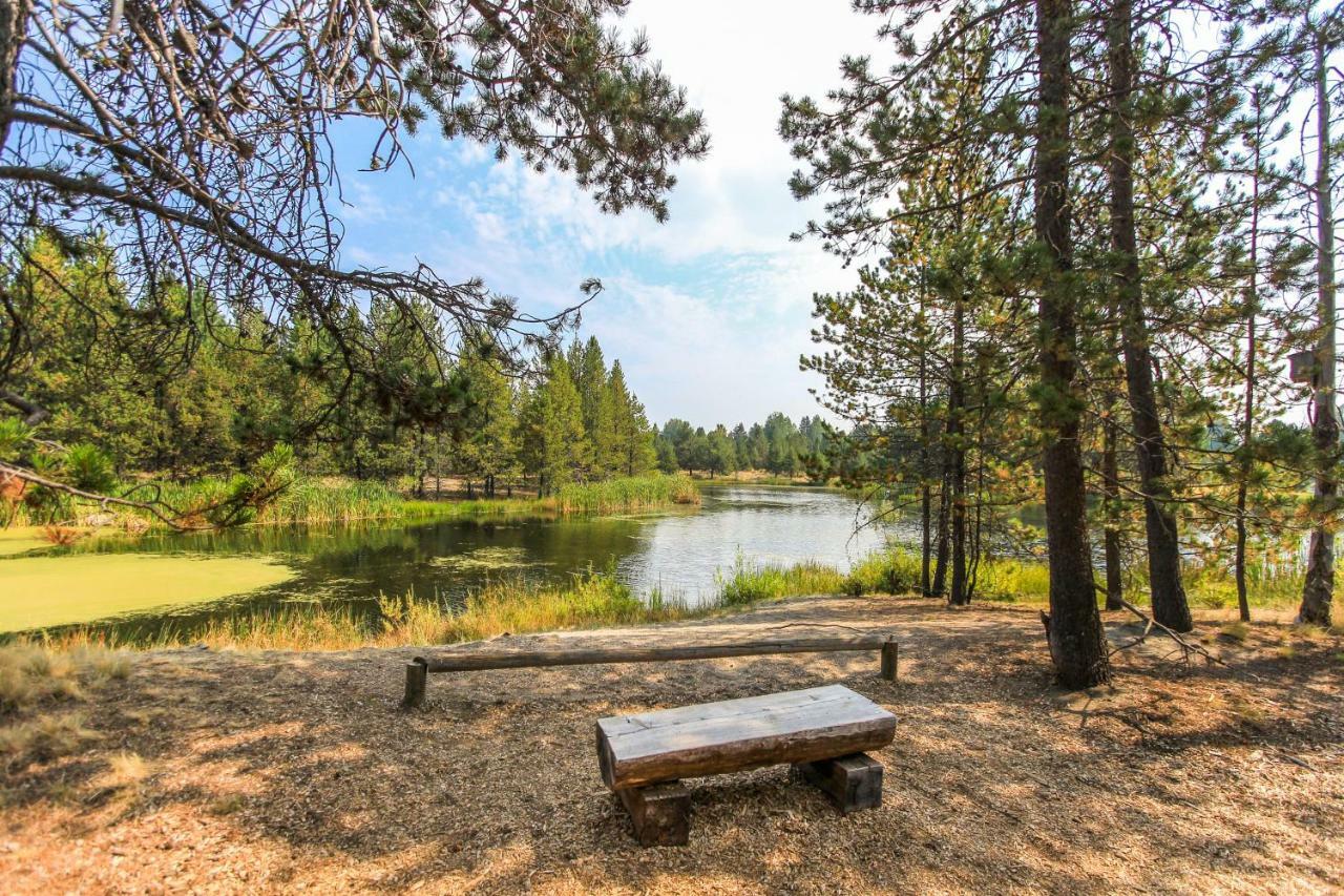 32 Cabin Cluster Ln Sunriver Exterior foto